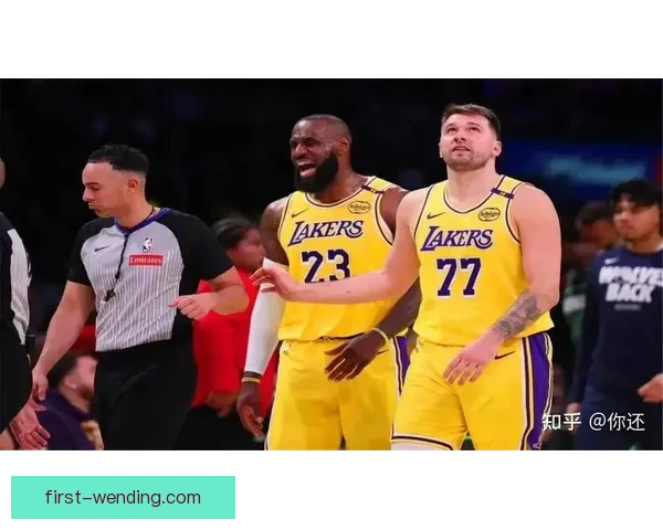 詹姆斯第23季出场时间管理如何重塑湖人轮换深度与季后赛争冠节奏 詹姆斯第23季出场时间管理如何重塑湖人轮换深度与季后赛争冠节奏